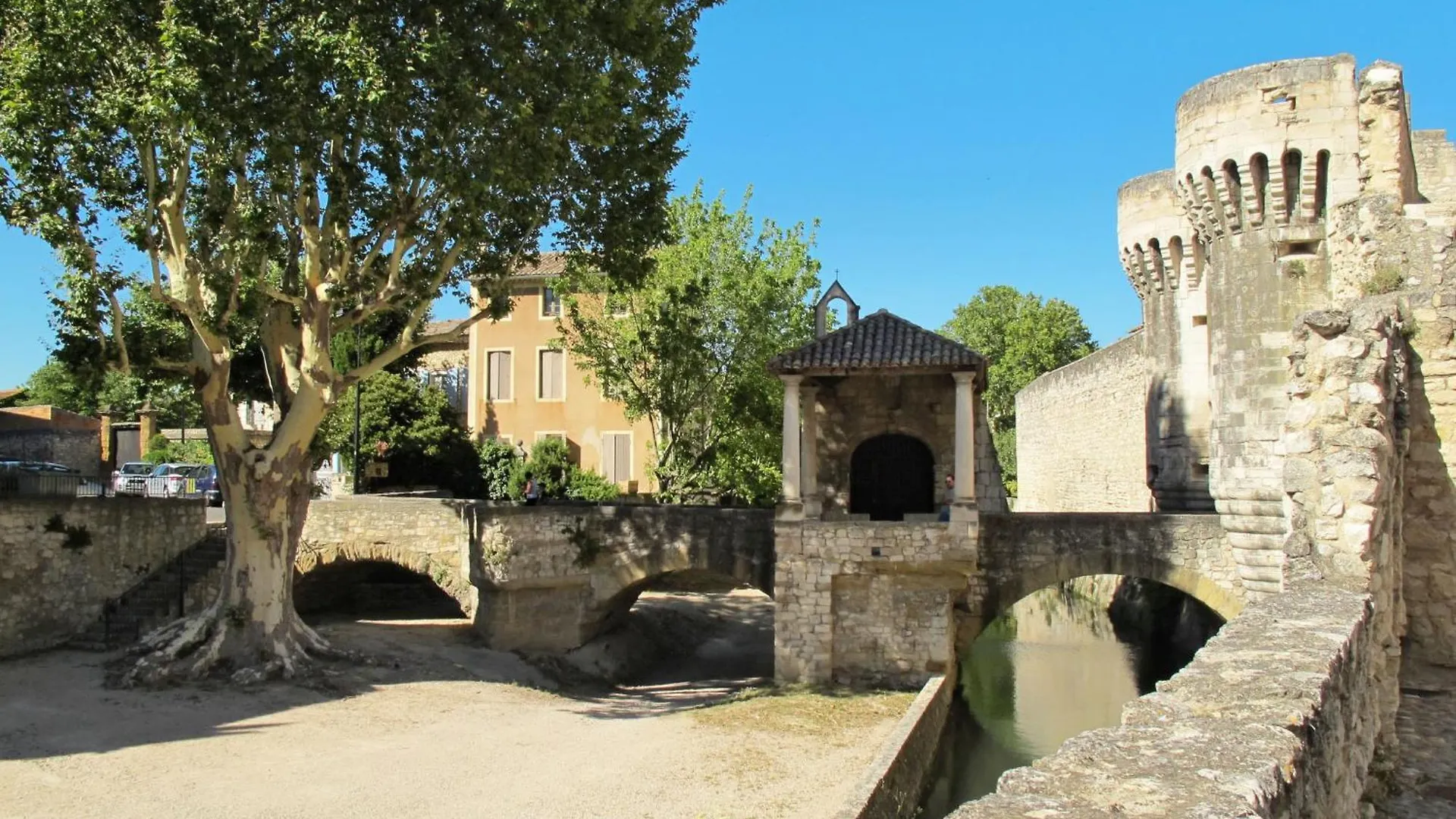 Holiday Home L' Amandier By Interhome Saint Didier  Saint Didier (Vaucluse)