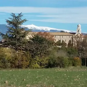  Maison d'hôtes Les Portes Du Ventoux